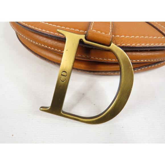 Christian Dior Saddle Bag – Tan Leather with Brass “CD” Hardware - Picture 4 of 15